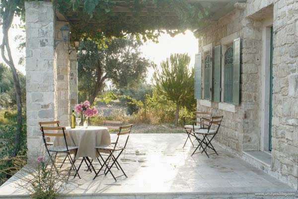 Name:  senoglu-cottage-porch1-via-smallhousebliss.jpg
Views: 2951
Size:  49.0 KB