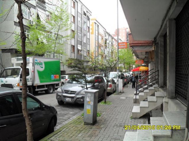 Name:  010.jpg
Views: 1627
Size:  57.1 KB