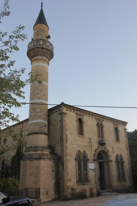 Name:  Ky Camii.jpg
Views: 1543
Size:  45.8 KB