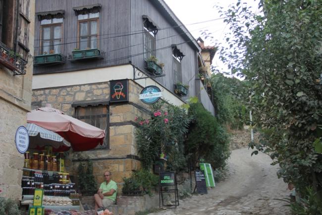 Name:  Yazgara II.jpg
Views: 1268
Size:  57.2 KB