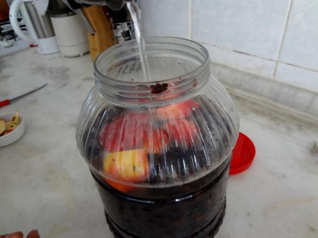 Name:  T19.jpg
Views: 4951
Size:  32.6 KB