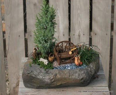 Name:  miniature-gardens-03.jpg
Views: 9109
Size:  24.3 KB