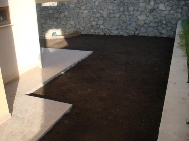Name:  DSC02571.jpg
Views: 18099
Size:  29.8 KB