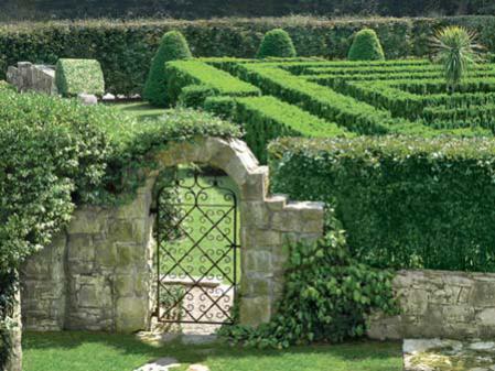 Name:  gardens-greenwich-estate-1-0409-lg.jpg
Views: 29560
Size:  38.9 KB