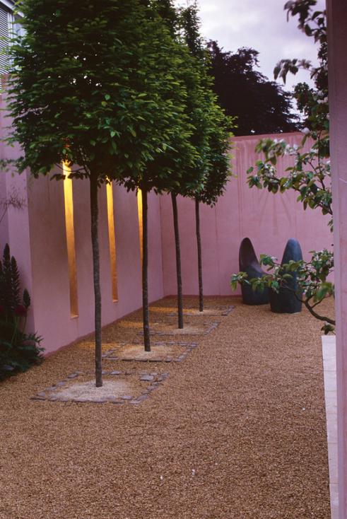 Name:  RX-DK-GDN21504_hedges-on-stilts_s3x4_lg.jpg
Views: 10305
Size:  70.8 KB