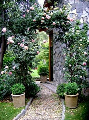 Name:  Rose archway.jpg
Views: 3192
Size:  49.1 KB