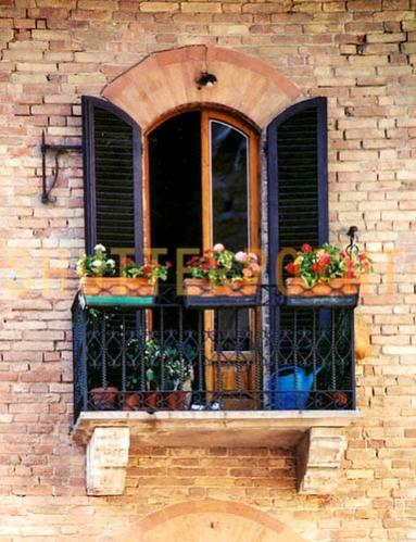 Name:  20050630_163014_balcony flowers copy 2_view.jpg
Views: 22802
Size:  43.1 KB