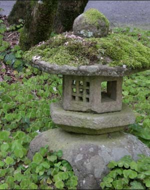 Name:  pagoda-3.jpg
Views: 3401
Size:  51.0 KB