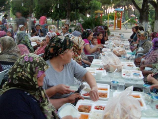 Name:  Belen de iftar (61) [640x480].jpg
Views: 552
Size:  51.0 KB