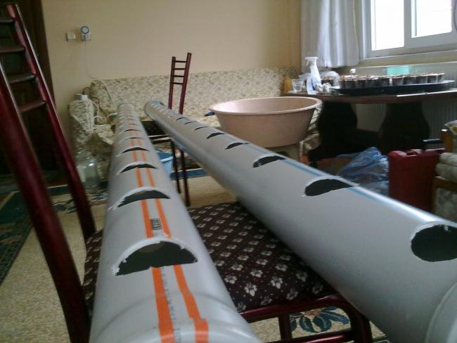 Name:  EmRe080.jpg
Views: 4886
Size:  40.4 KB