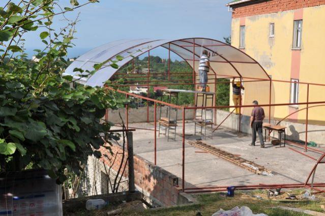 Name:  18Haziran2012-sera kuruluyor9.jpg
Views: 9969
Size:  56.1 KB