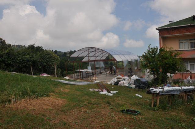 Name:  21Haziran2012-sera kuruluyor20.jpg
Views: 9941
Size:  39.3 KB