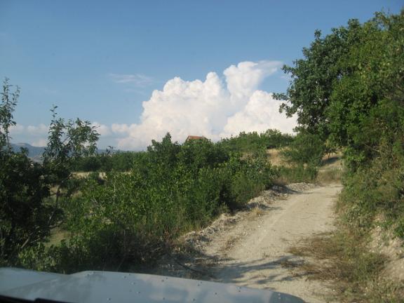 Name:  baheye yaklarken.JPG
Views: 1875
Size:  47.7 KB