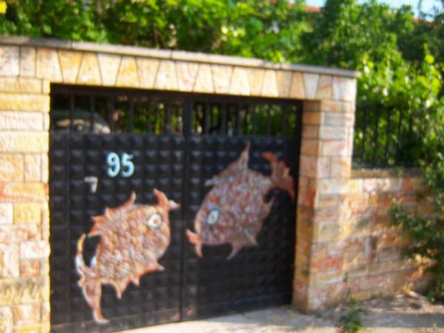 Name:  100_1518.jpg
Views: 606
Size:  43.8 KB