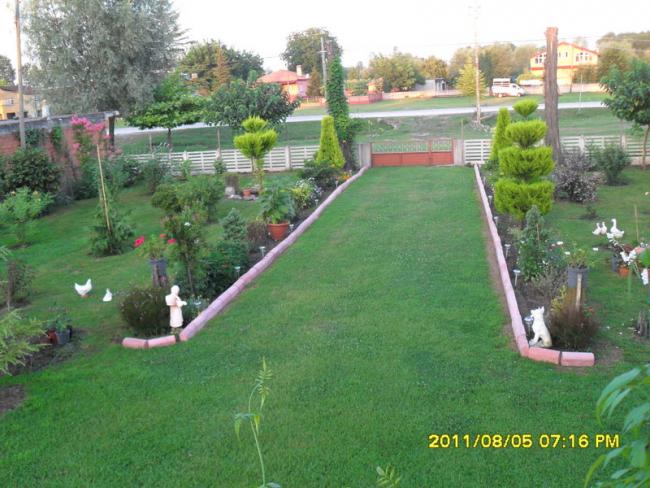 Name:  194.jpg
Views: 571
Size:  59.7 KB