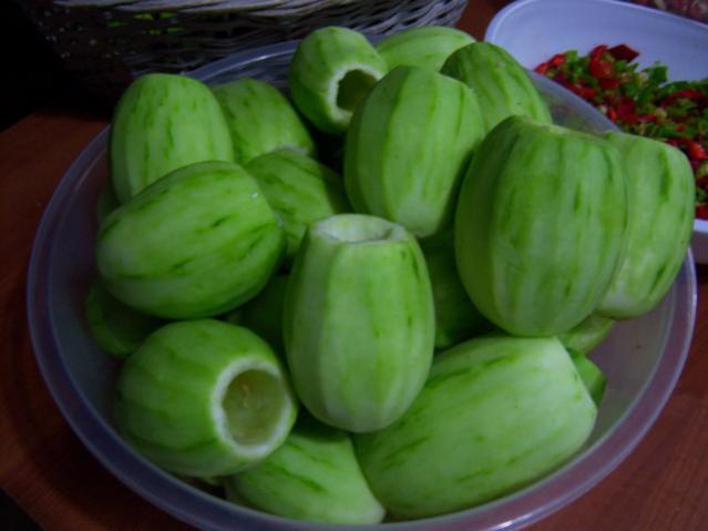 Name:  100_3183.jpg
Views: 333
Size:  29.4 KB