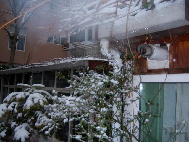 Name:  100_4648.jpg
Views: 257
Size:  50.9 KB
