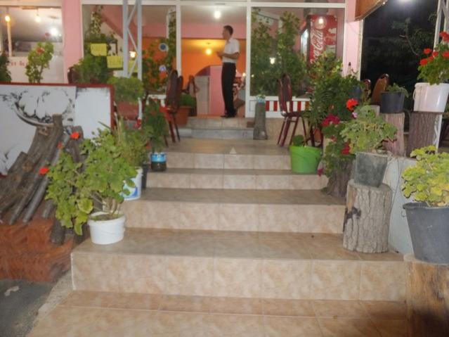 Name:  DSCF5612.jpg
Views: 313
Size:  43.0 KB