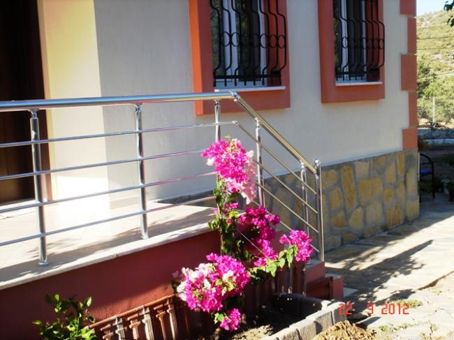 Name:  DSC02884.jpg
Views: 854
Size:  52.8 KB