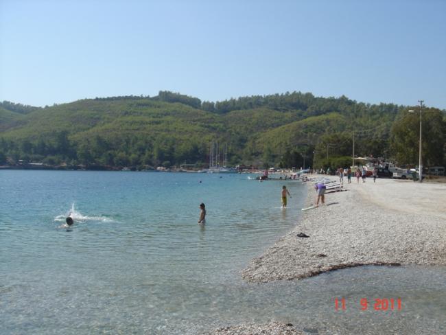 Name:  Akbk-5.jpg
Views: 5331
Size:  40.1 KB