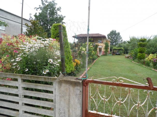 Name:  091-135.jpg
Views: 609
Size:  62.0 KB