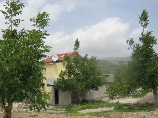 Name:  garaj- dardan.jpg
Views: 851
Size:  41.3 KB