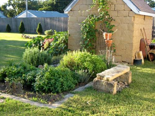 Name:  herb garden angle sep 08.jpg
Views: 4466
Size:  47.9 KB