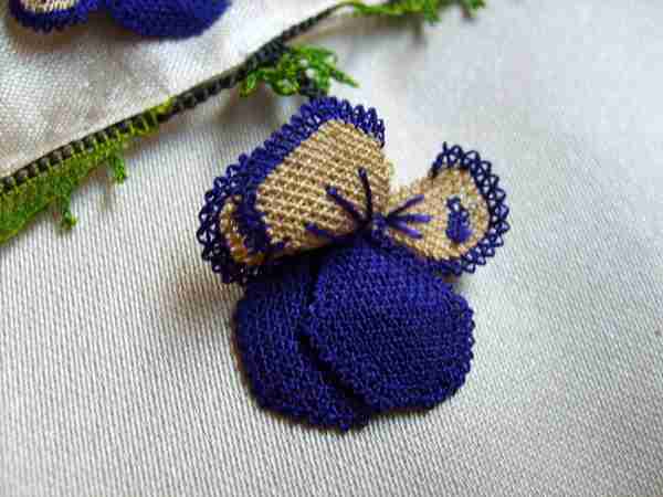 Name:  menekseler2.jpg
Views: 1537
Size:  69.8 KB