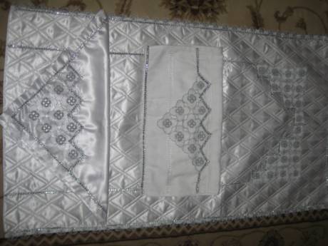 Name:  ine oyal seccade.jpg
Views: 15489
Size:  23.3 KB